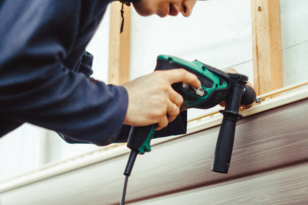 Best Engineered Wood Siding  in Castle Point, MO